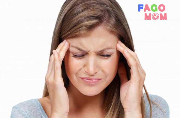 Triệu chứng của tình trạng đau đầu sau sinh mổ