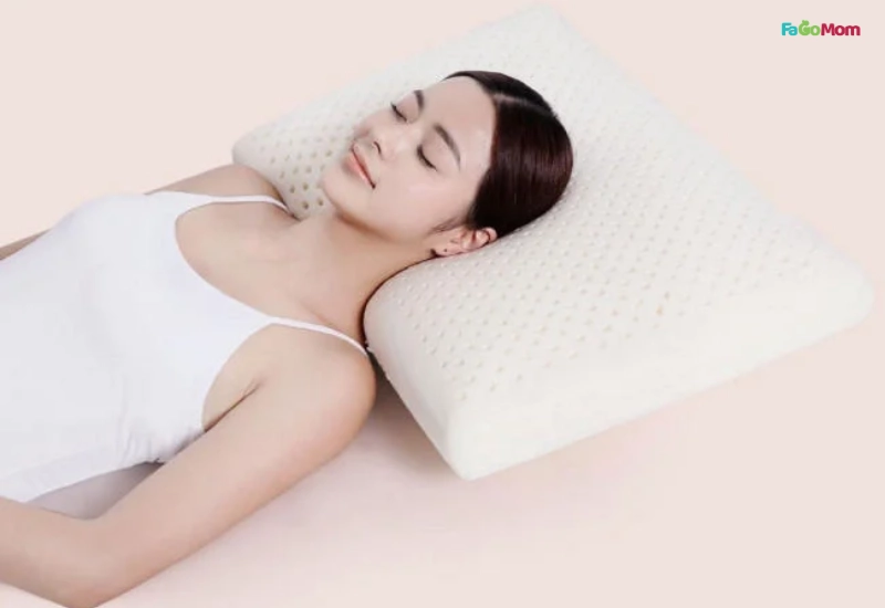 Tư thế nằm và ngồi đúng cách