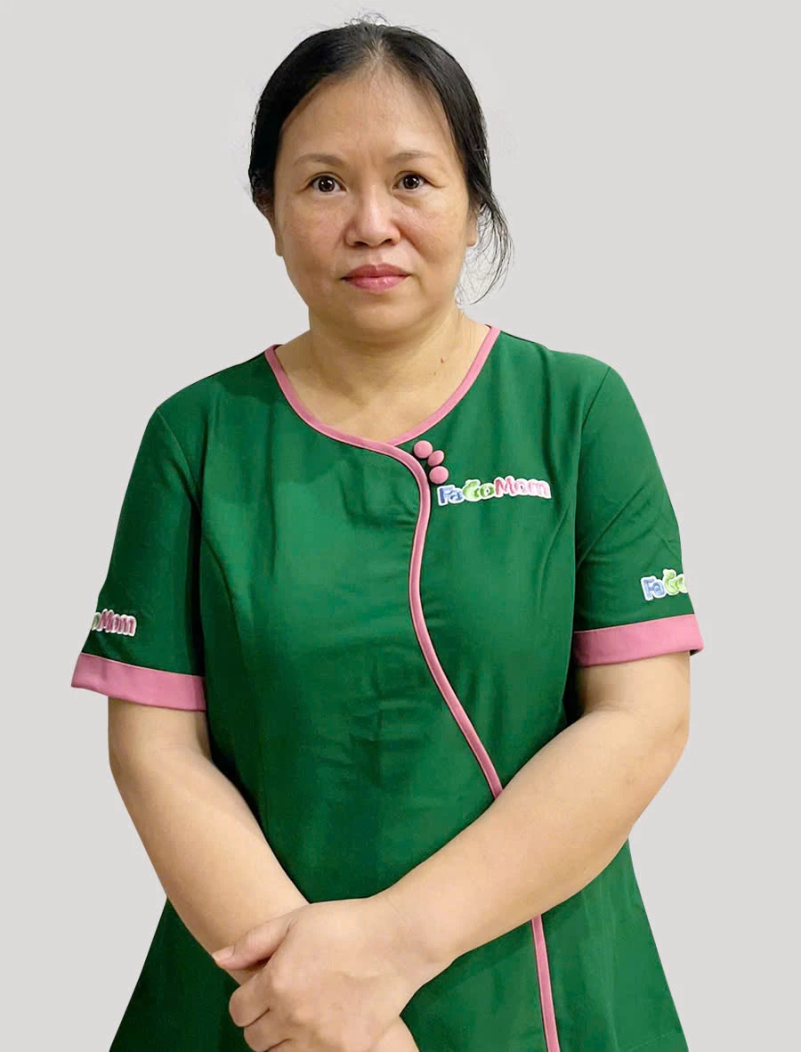 Điều Dưỡng Viên Nguyễn Thị Thuỳ Trang