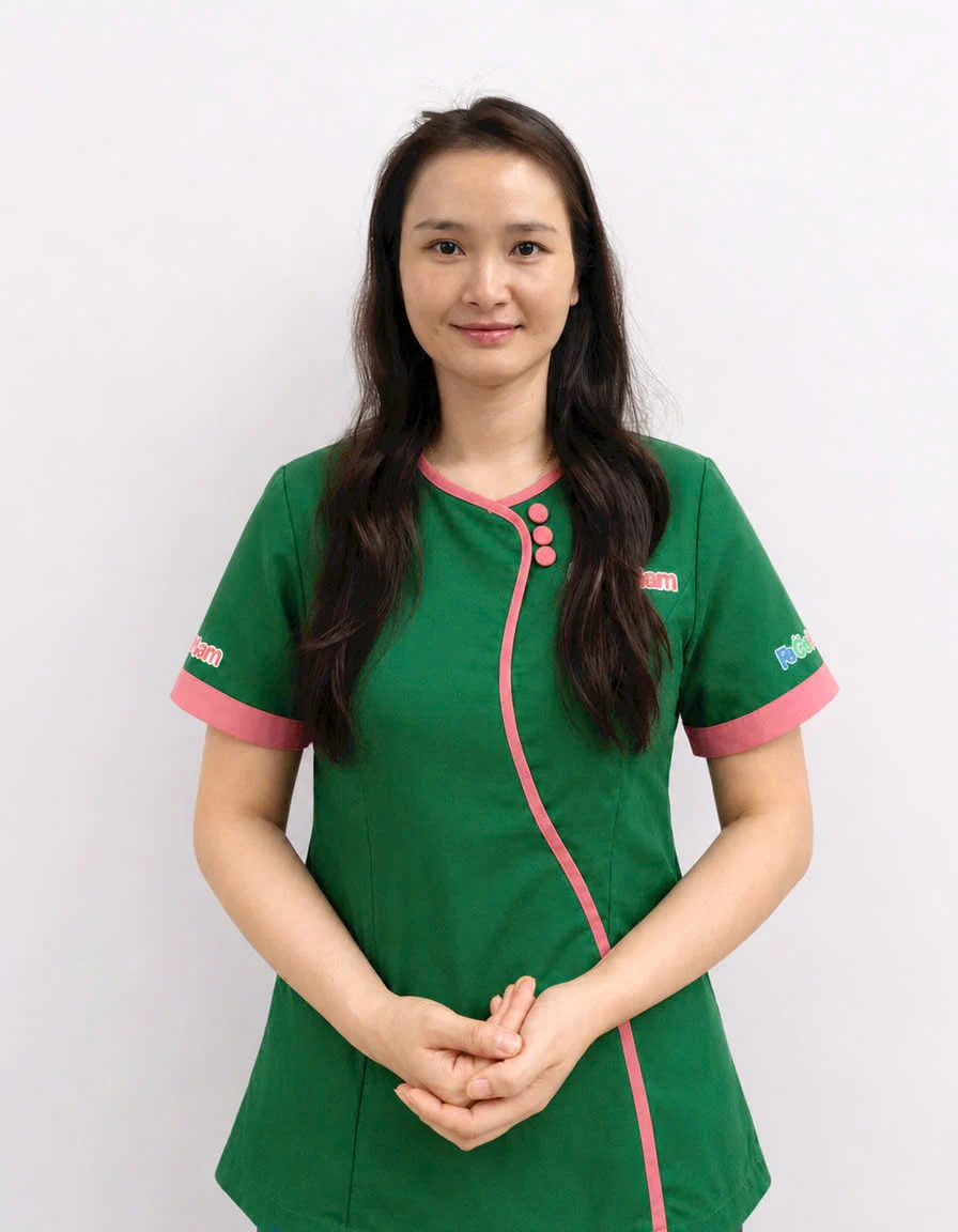 Điều Dưỡng Viên Nguyễn Thị Thuỳ Dương