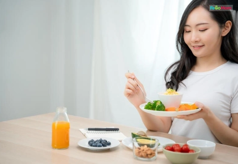 Phá bỏ những lầm tưởng và kiêng cữ không khoa học sau sinh