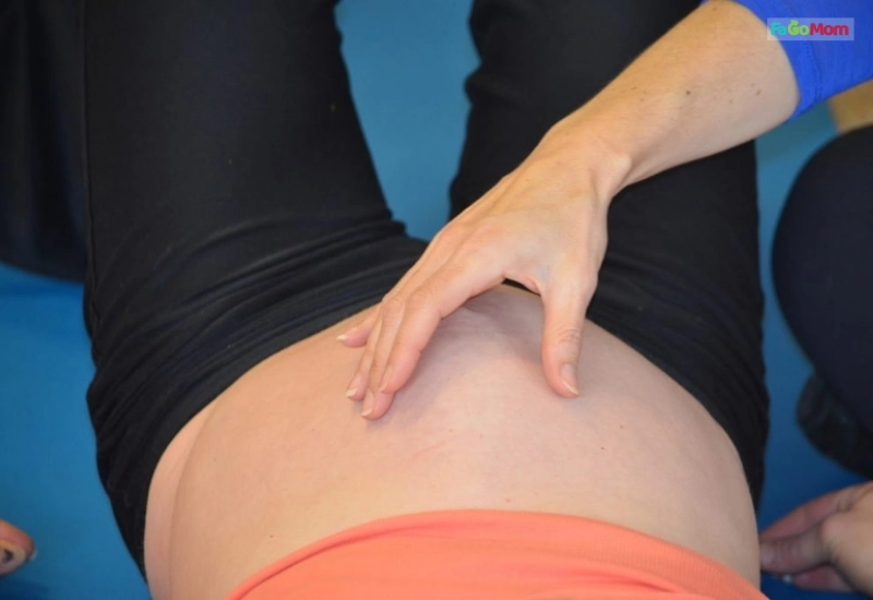 Nhận biết và phục hồi tình trạng tách cơ bụng (Diastasis Recti)
