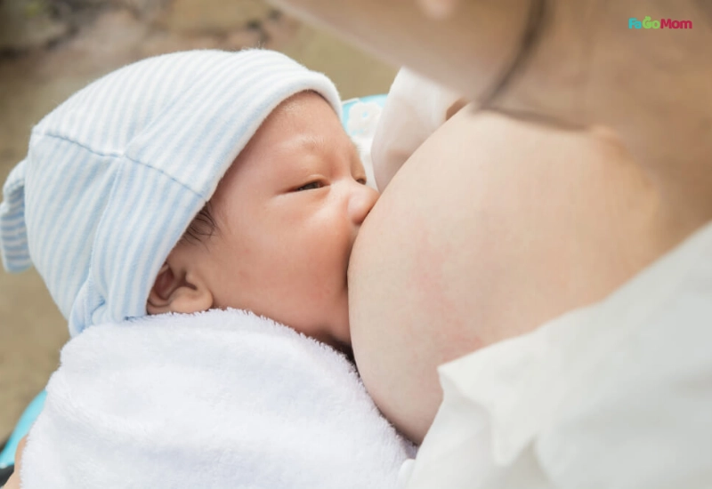 Cho con bú sớm và thường xuyên