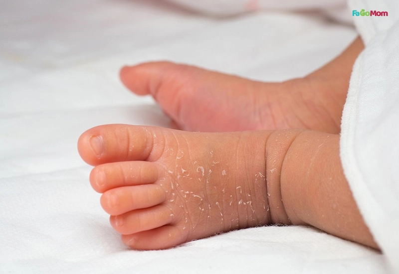 Bé sơ sinh nên tắm mấy lần 1 tuần? Giải đáp trực tiếp từ chuyên gia