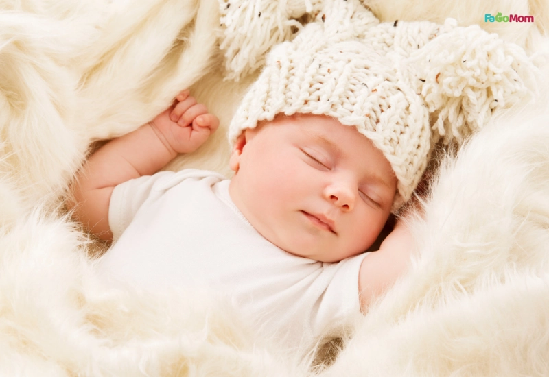 Chăm sóc giấc ngủ an toàn cho trẻ sơ sinh