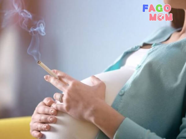 Hút thuốc làm tăng nguy cơ tiền sản giật thai kỳ