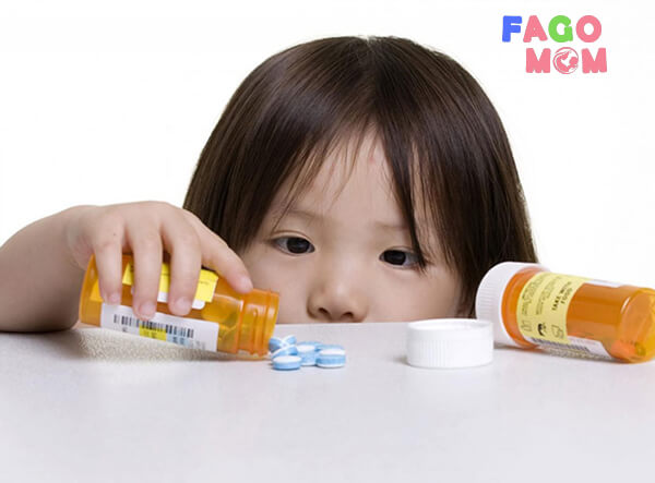 Не ставајте го лекот во храната или млекото на вашето бебе