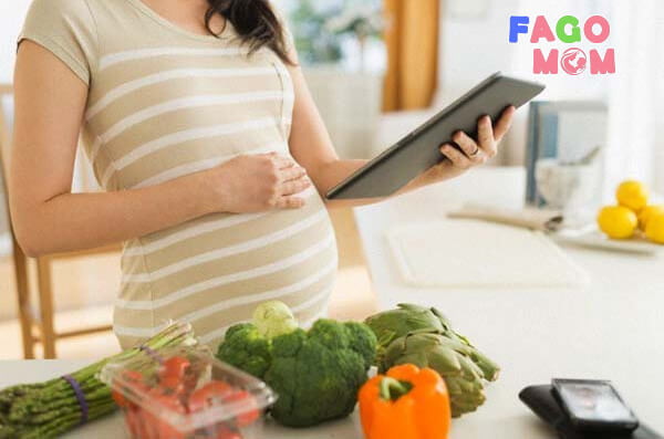Lời khuyên dinh dưỡng cho mẹ bầu mang thai