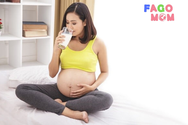 Mua sữa cho người chuẩn bị mang bầu là rất cần thiết