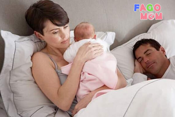 Một số nguyên nhân dẫn đến tình trạng mất ngủ ở mẹ sau sinh