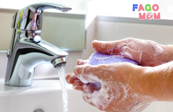 Rửa tay bằng xà phòng phòng dịch Virus Corona