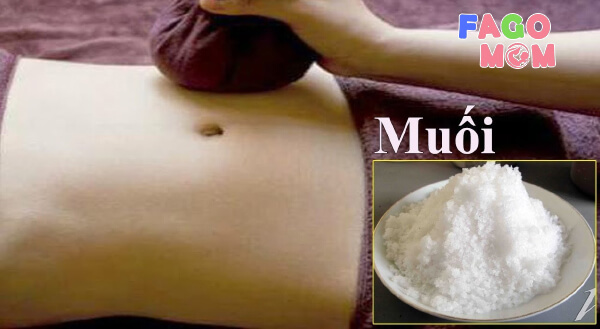 Chườm muối giúp giảm eo sau sinh khá hiệu quả