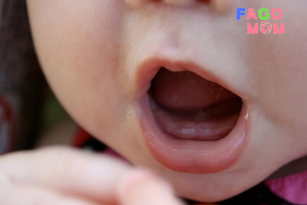 Bé sinh sớm hay muộn cũng ảnh hưởng đến việc mọc răng
